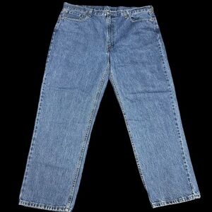 Levi’s 550 Men’s 42x31 High Rise Tapered Jeans in EUC